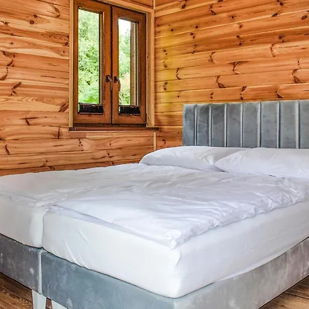 3 Bedroom Cozy In Majdy